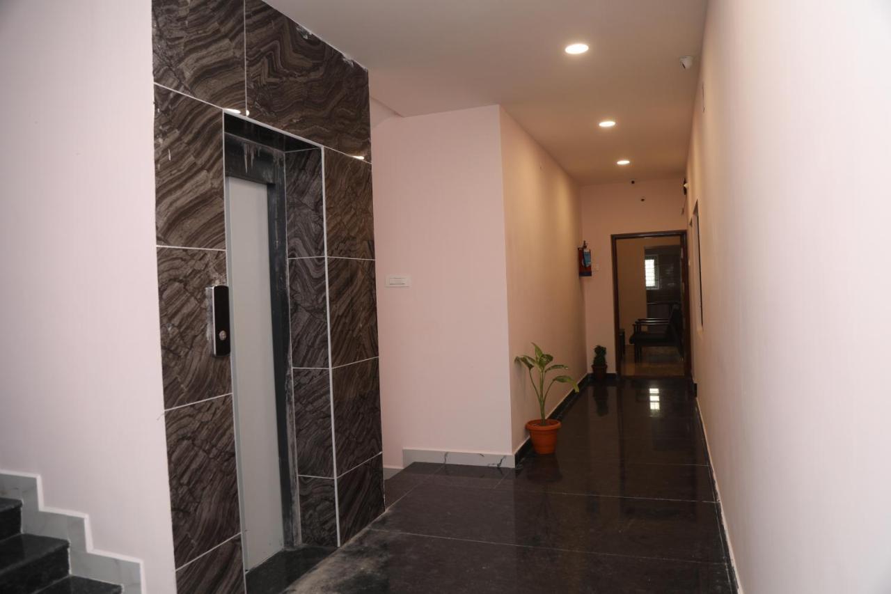 Hotel Rk - Temple Stay ثانجافور المظهر الخارجي الصورة
