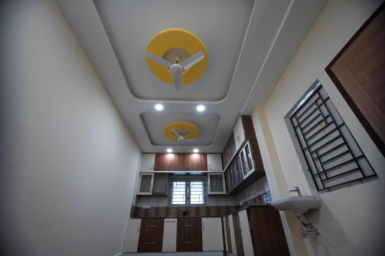 Hotel Rk - Temple Stay ثانجافور المظهر الخارجي الصورة