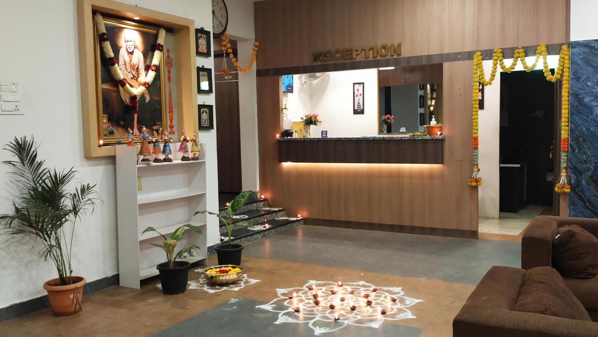 Hotel Rk - Temple Stay ثانجافور المظهر الخارجي الصورة